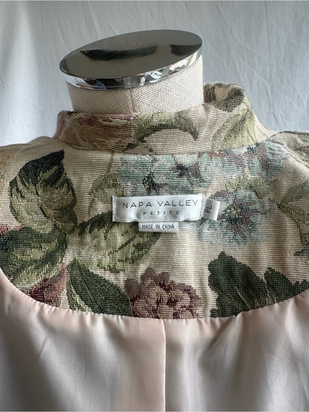 Vintage Napa Valley Tapestry Floral Barn Coat Petite L - Picture 12 of 15
